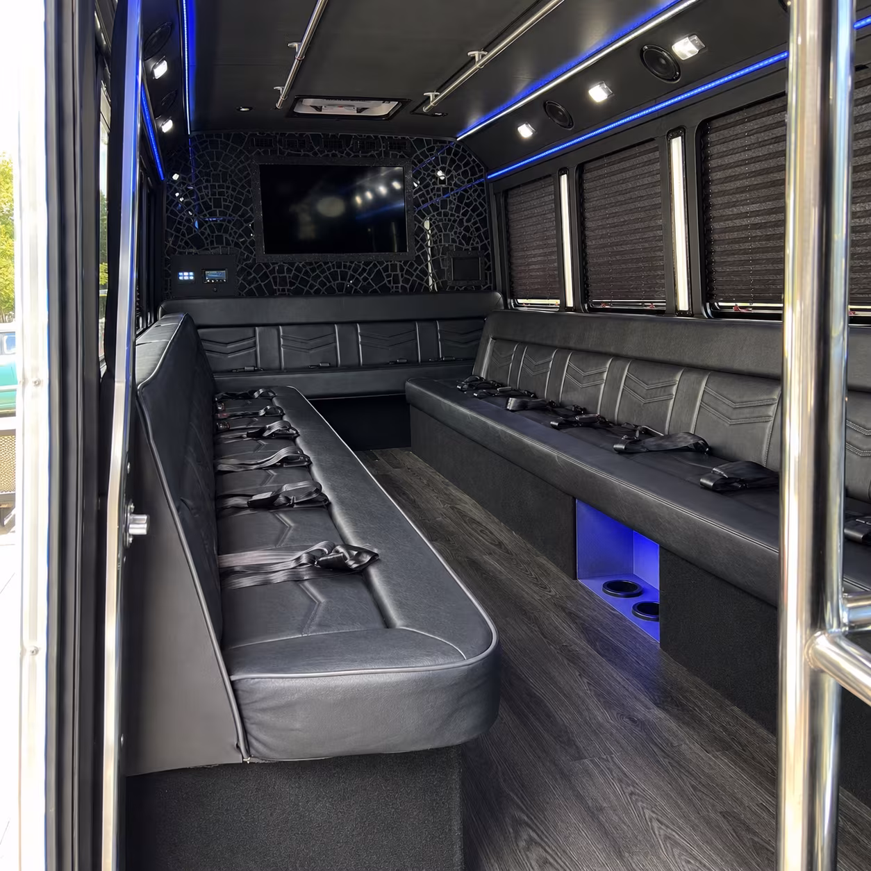 bus rentals