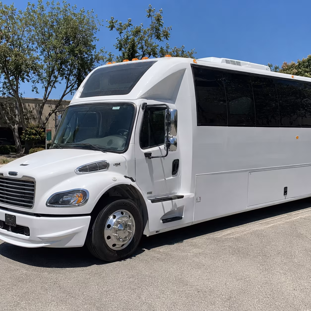 charlottesville bus rentals