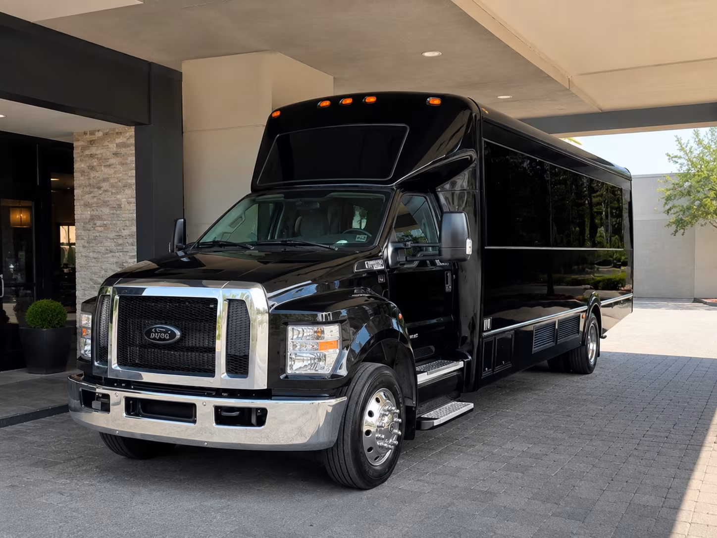 chesapeake bachelor bachelorette nights out party bus rental