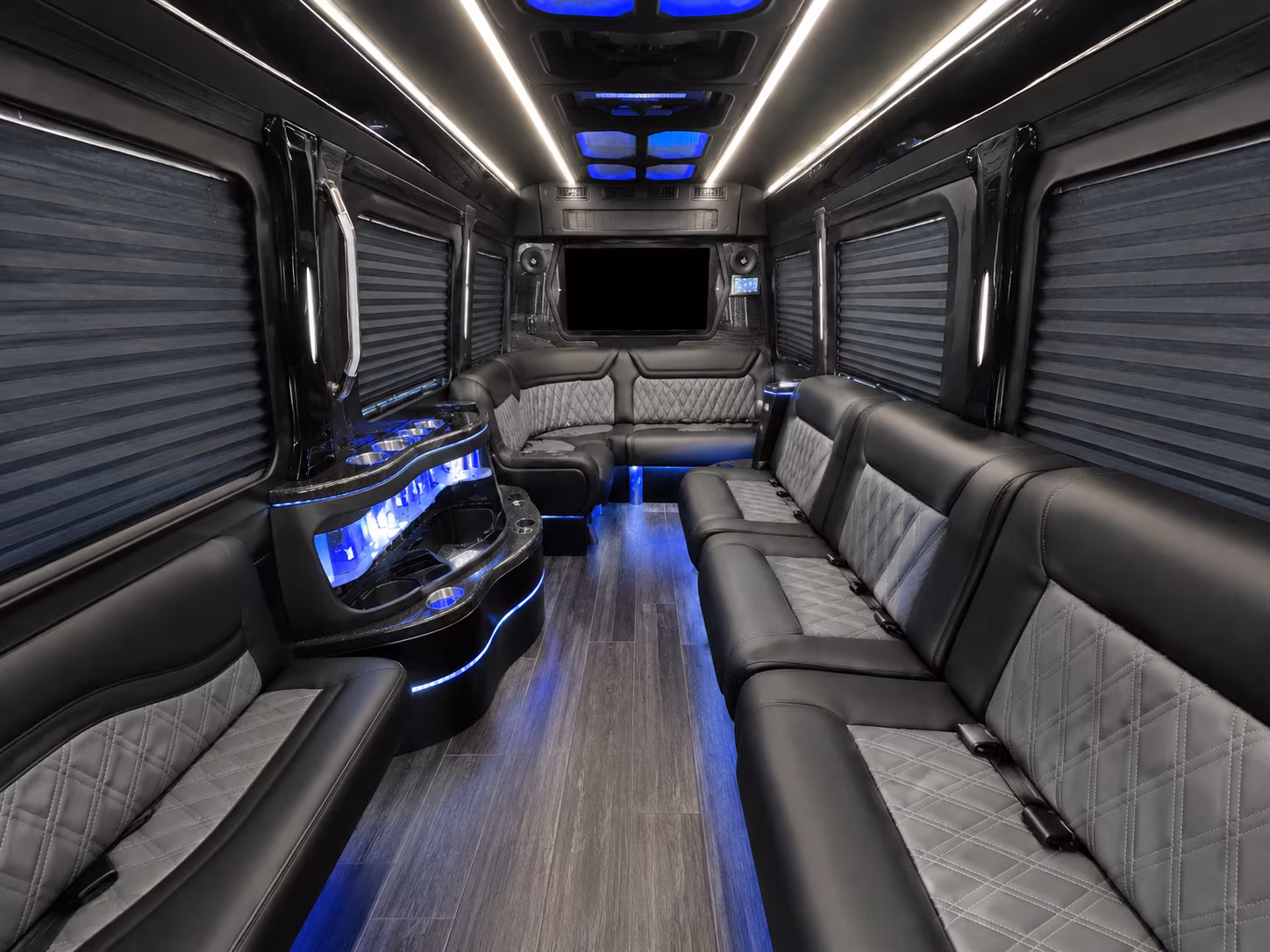 chesapeakecharterbuscompany com connects you to employee shuttle options across all of hampton roads