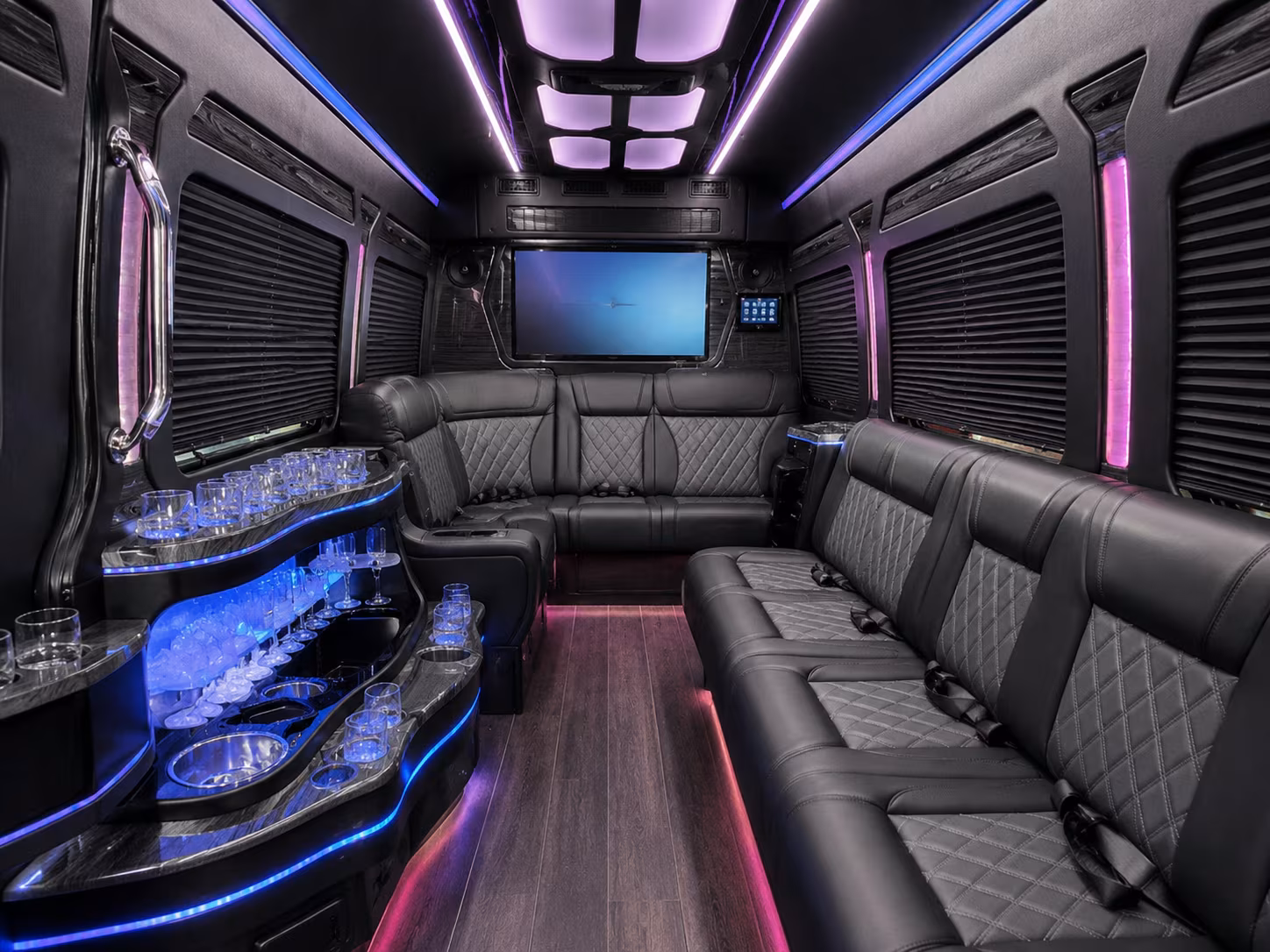 chesapeakecharterbuscompany com lets you find the right bus for chesapeake conference center events