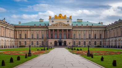 the hermitage museum gardens